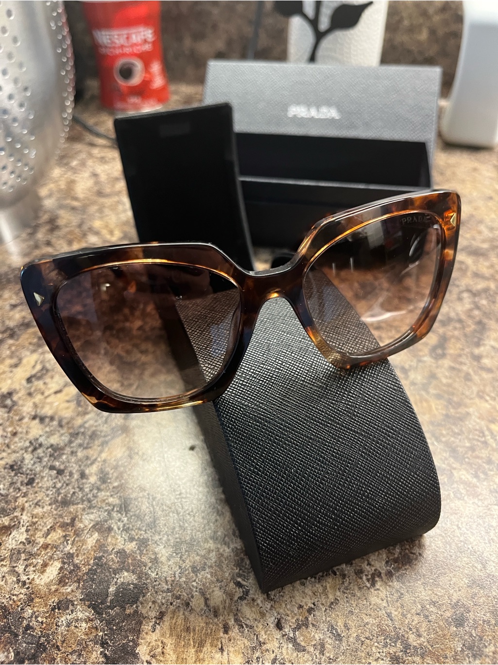 Prada Tortoiseshell Cat-Eye Sunglasses - Brown Gradient Lenses